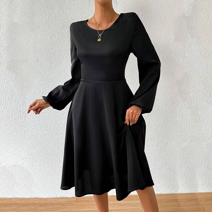 Robe dames en A avec un élégant col rond et des manches larges Chic & Stil