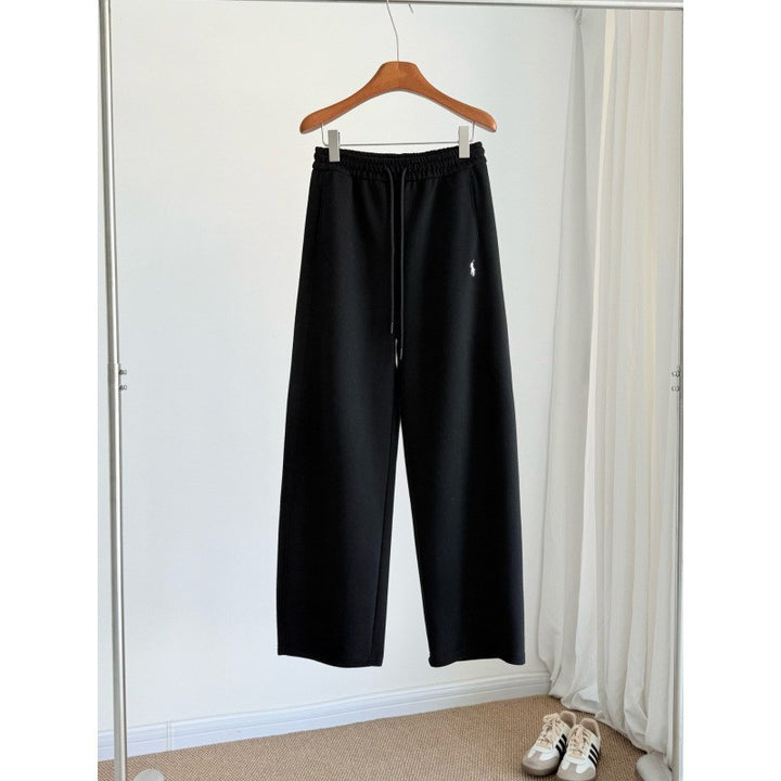 Women loose sweatpants with elastic waistband Chic & Stil