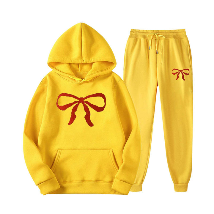 Women's hooded sweat suit with creative bow motif and comfortable fit Chic & Stil