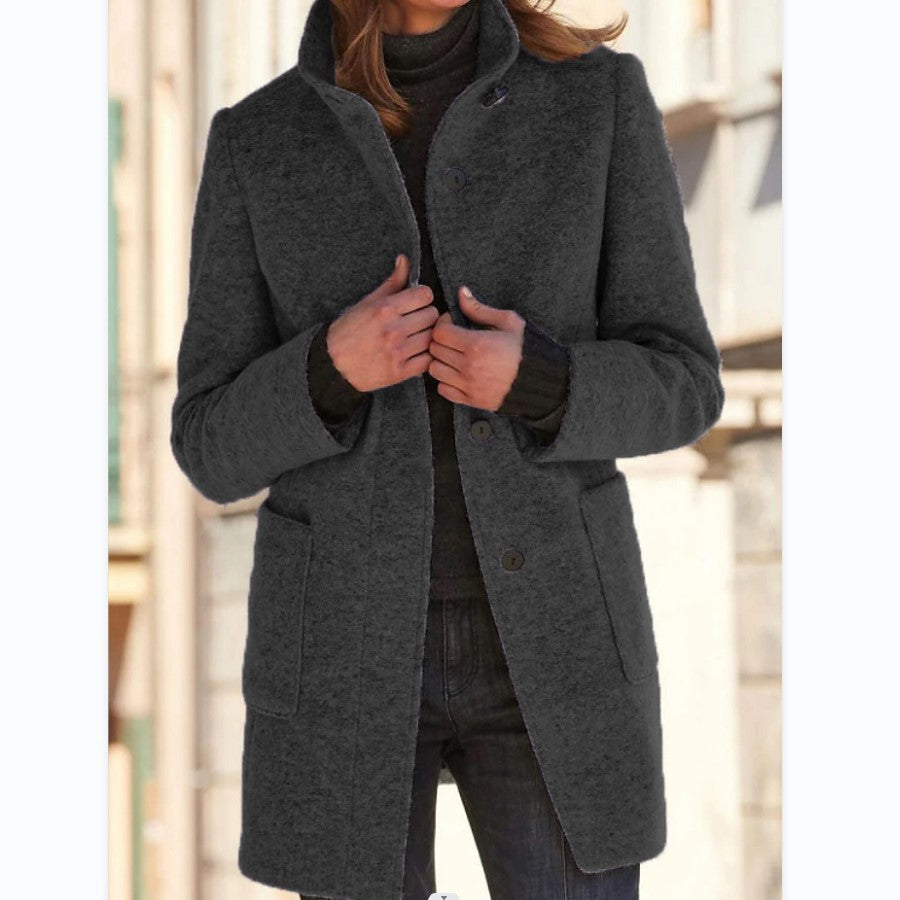 Wool coat for women with an elegant button detail and practical pockets Lune London
