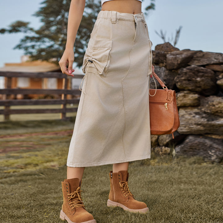 Maxi skirt for women in a utilitarian style with practical pockets Lune London