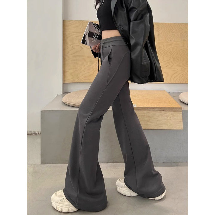 Women's Comfortable and Stylish Flared Pants Chic & Stil