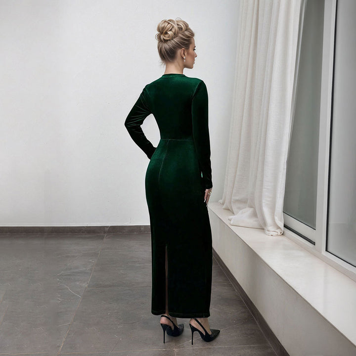 Robe maxi élégante pour femmes avec manches longues et design drapé Chic & Stil