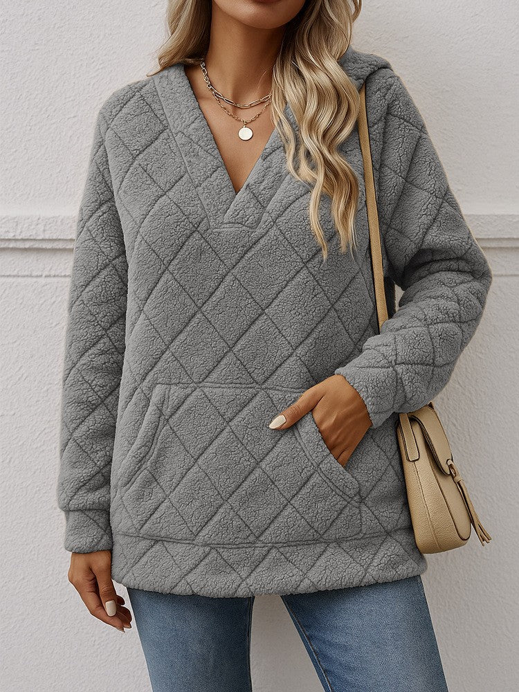 Ladies soft fleece sweater with V neck Lune London