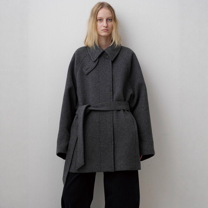 Manteau en laine matelassé pour femmes avec col élégant Chic & Stil
