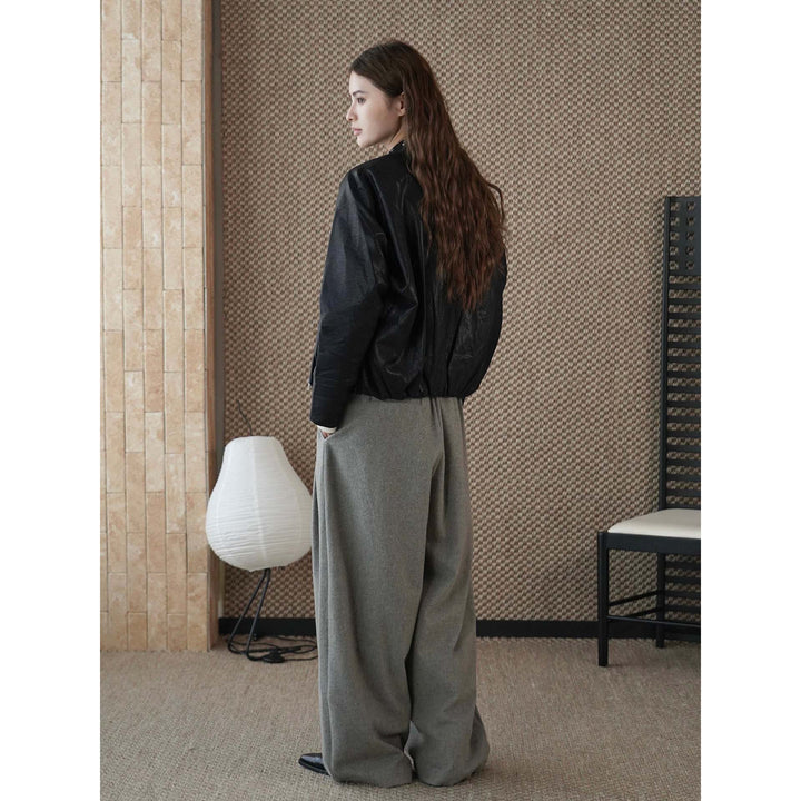 Women's leather bomber jacket with zipper, raglan sleeves and elastic hem Amarae