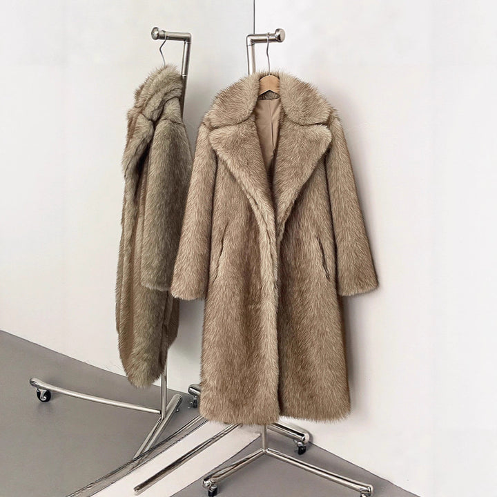 Long coat for women for elegant occasions Lune London