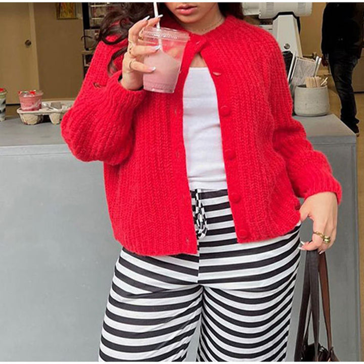Cardigan for women with classic button placket and raglan sleeves Lune London