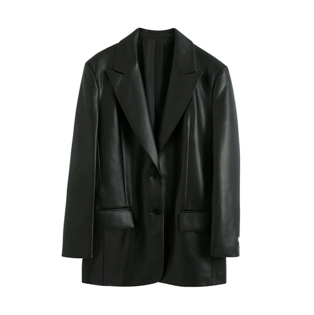 Elegant and refined ladies leather blazer jacket Lune London