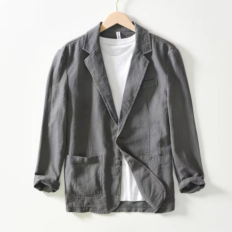 Ladies elegant and lightweight blazer with button closure Lune London