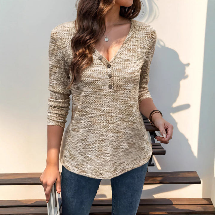 Casual waffle-textured top for women with decorative buttons Lune London