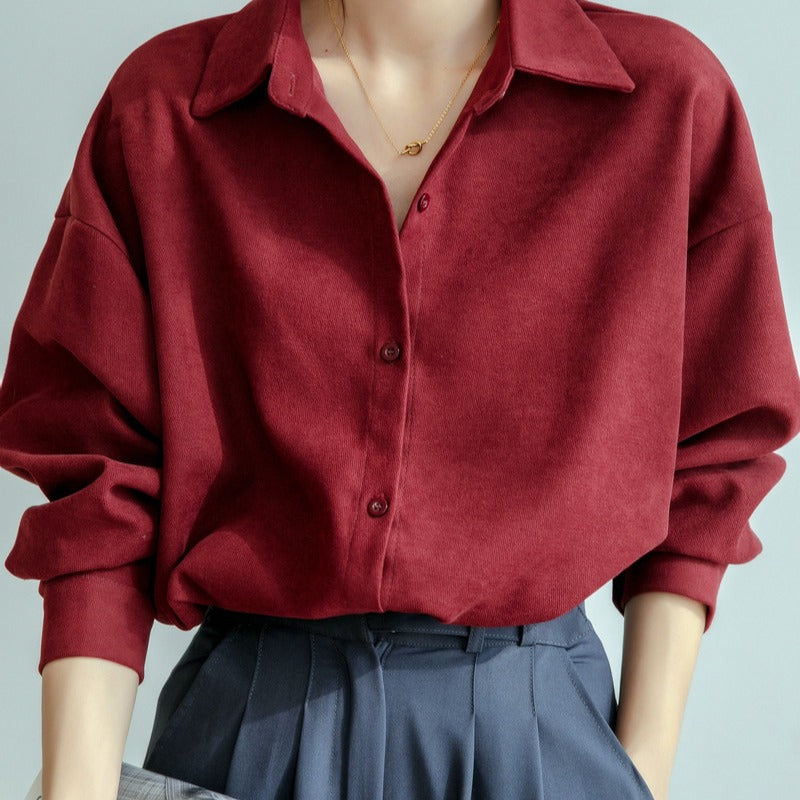 Blouse surdimensionnée pour femmes avec col élégant et coupe décontractée Chic & Stil