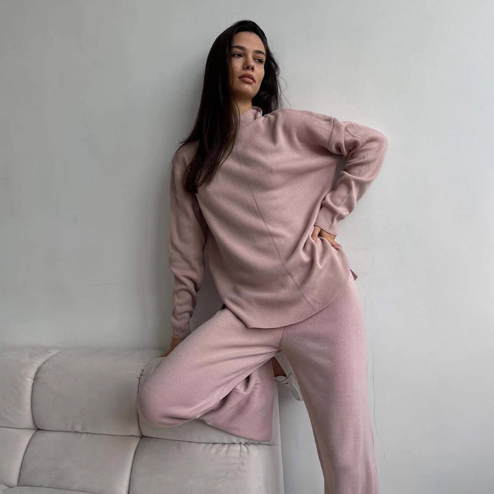 Women’s casual sweatshirt set with high collar and elegant cut Lune London