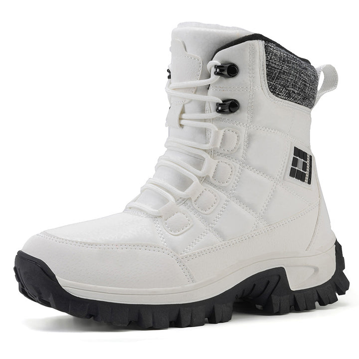 Winter hiking boots for women with non-slip sole and insulating inner lining Lune London