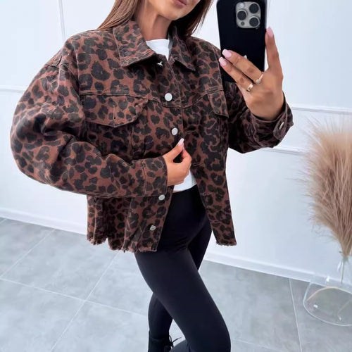 Veste en jean décontractée pour femmes avec imprimé animal et ourlet à franges Chic & Stil