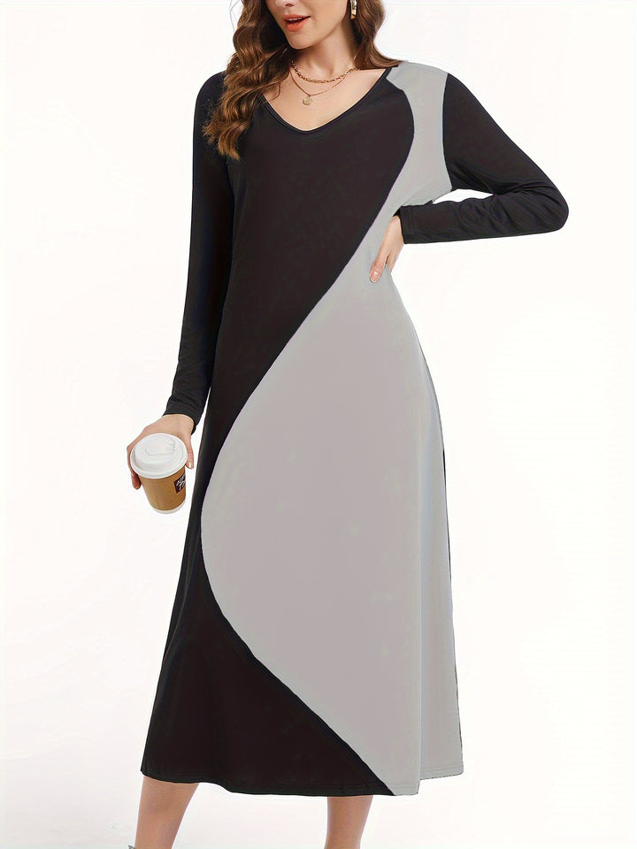Maxi dress with long sleeves for women with a modern geometric design Lune London