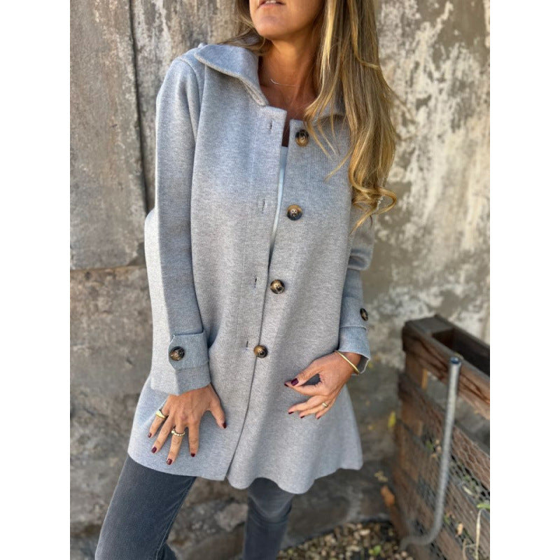Elegant transitional jacket for women with a chic collar and decorative button details Lune London