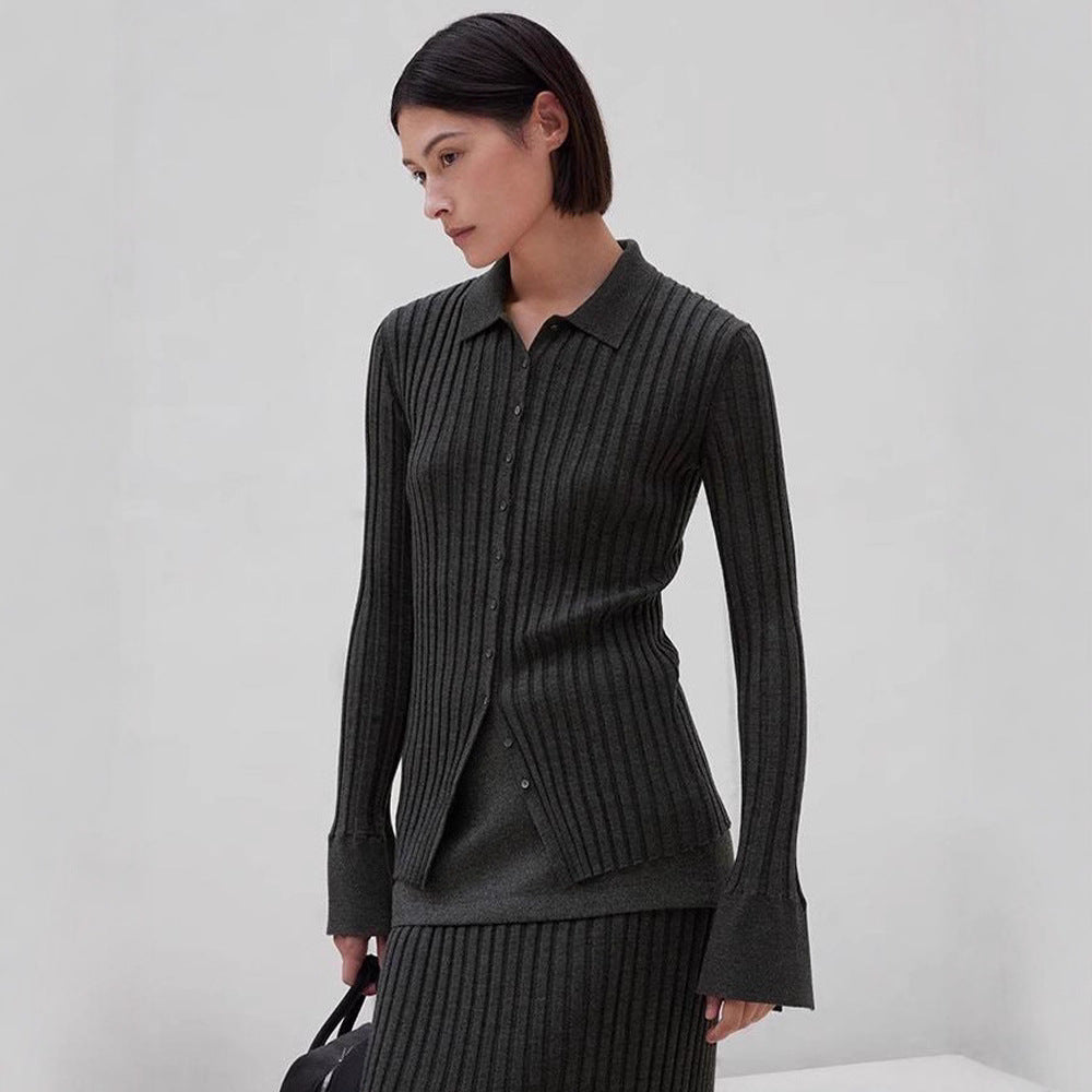 Chemises en tricot côtelé pour femmes avec une coupe ajustée Chic & Stil