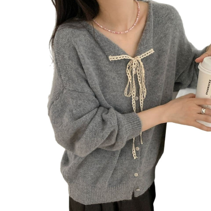 Casual knitted cardigan for women with drawstring and fine structure Lune London