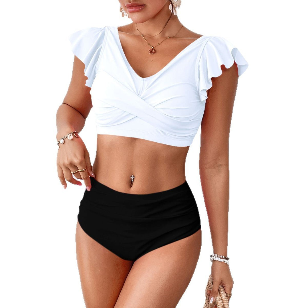 Women's bikini set with fluid cut and lace details Lune London