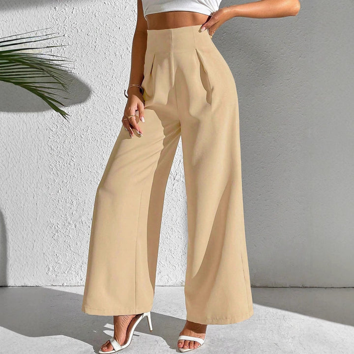 Wide women's palazzo pants with an elegant cut and high waist Lune London