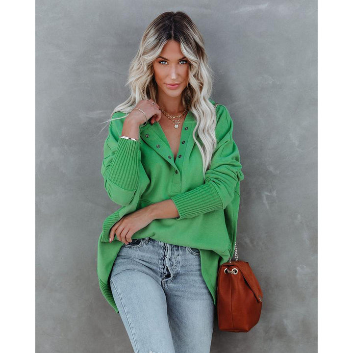 Casual hoodie for women with button placket and kangaroo pocket Lune London