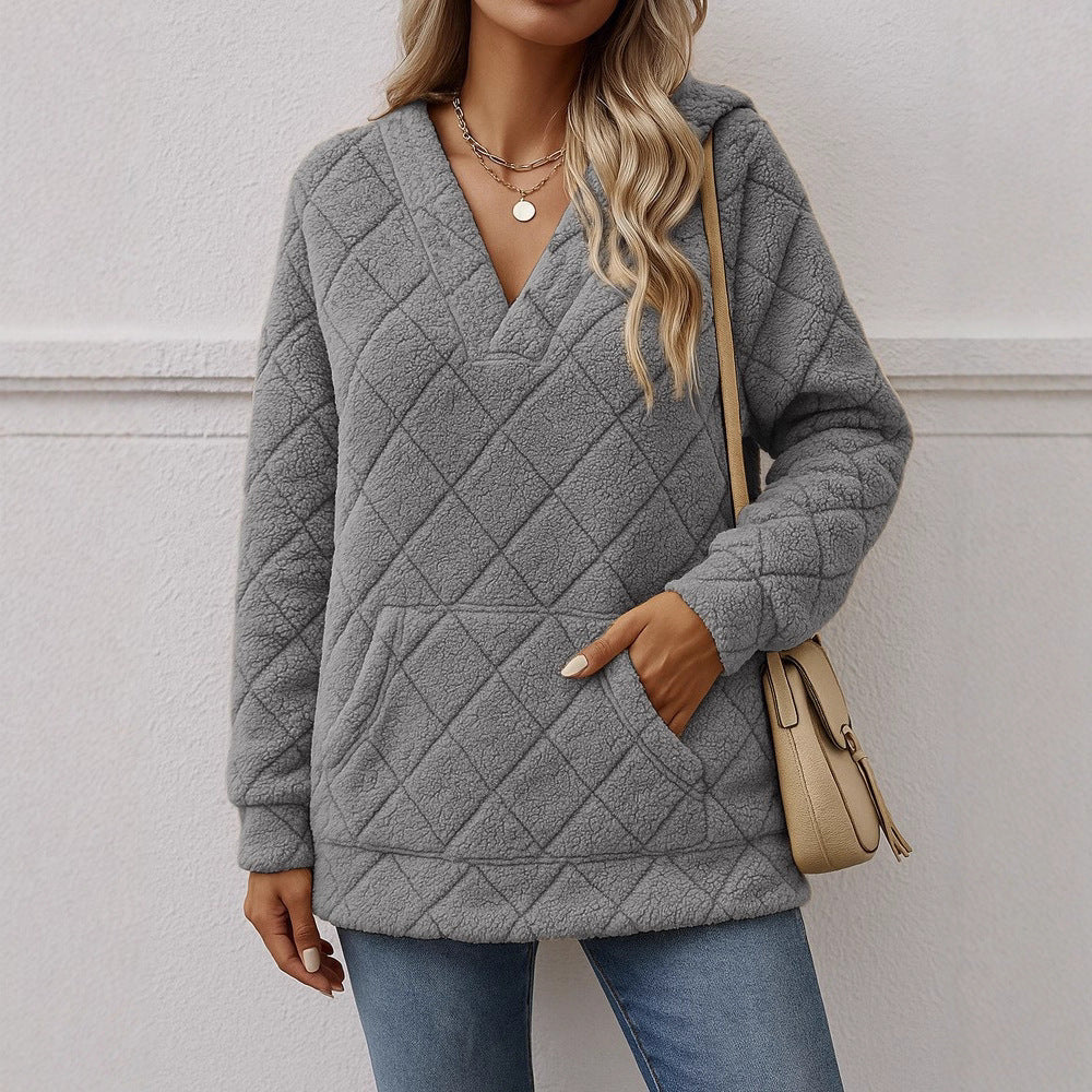 Ladies soft fleece sweater with V neck Lune London