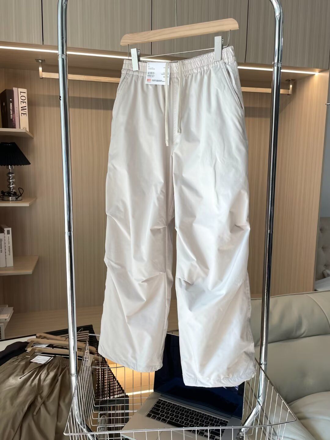 Pantalons de loisirs légers et aérés pour femmes Chic & Stil
