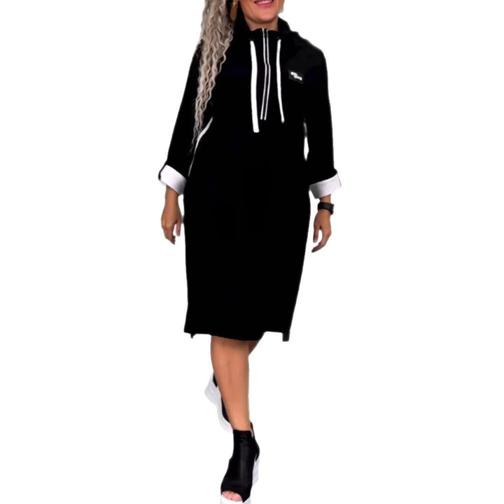 Robe sweat femme avec poches latérales et contraste de couleurs tendance Chic & Stil
