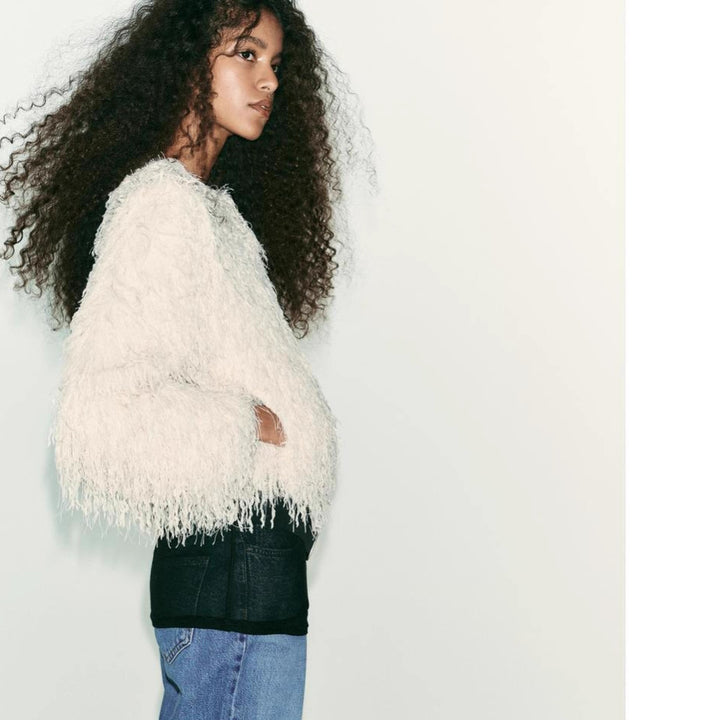 Women Fluffy Fringe Sweater in Boxy Cut Amarae
