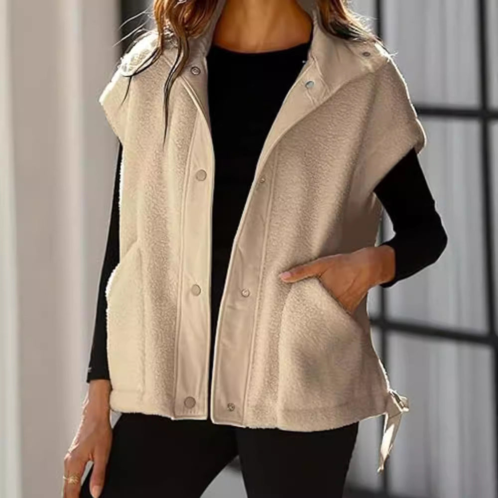 Ladies Oversized Fleece vest with side pockets and snap closure Amarae