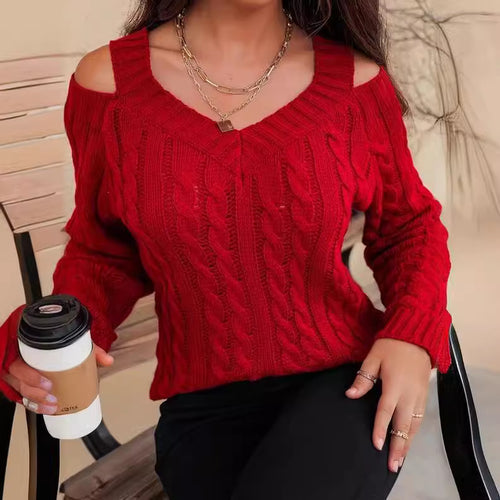 Women's sweater with neckline and cable pattern Amarae