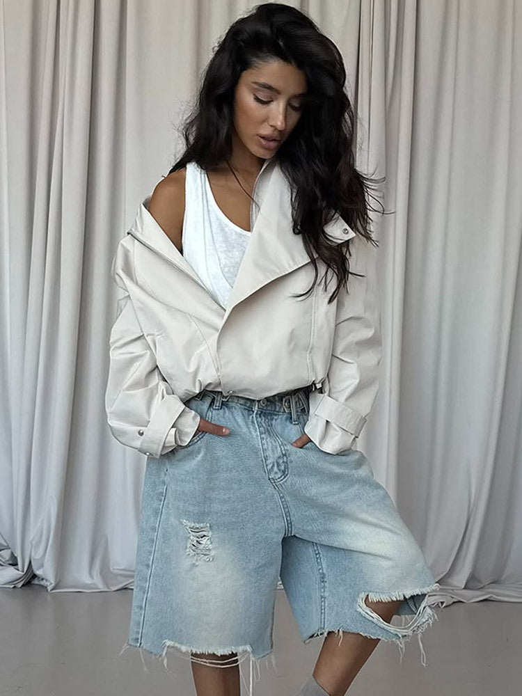 Women's short jacket in oversized look with wide lapels and drawstring waist Amarae