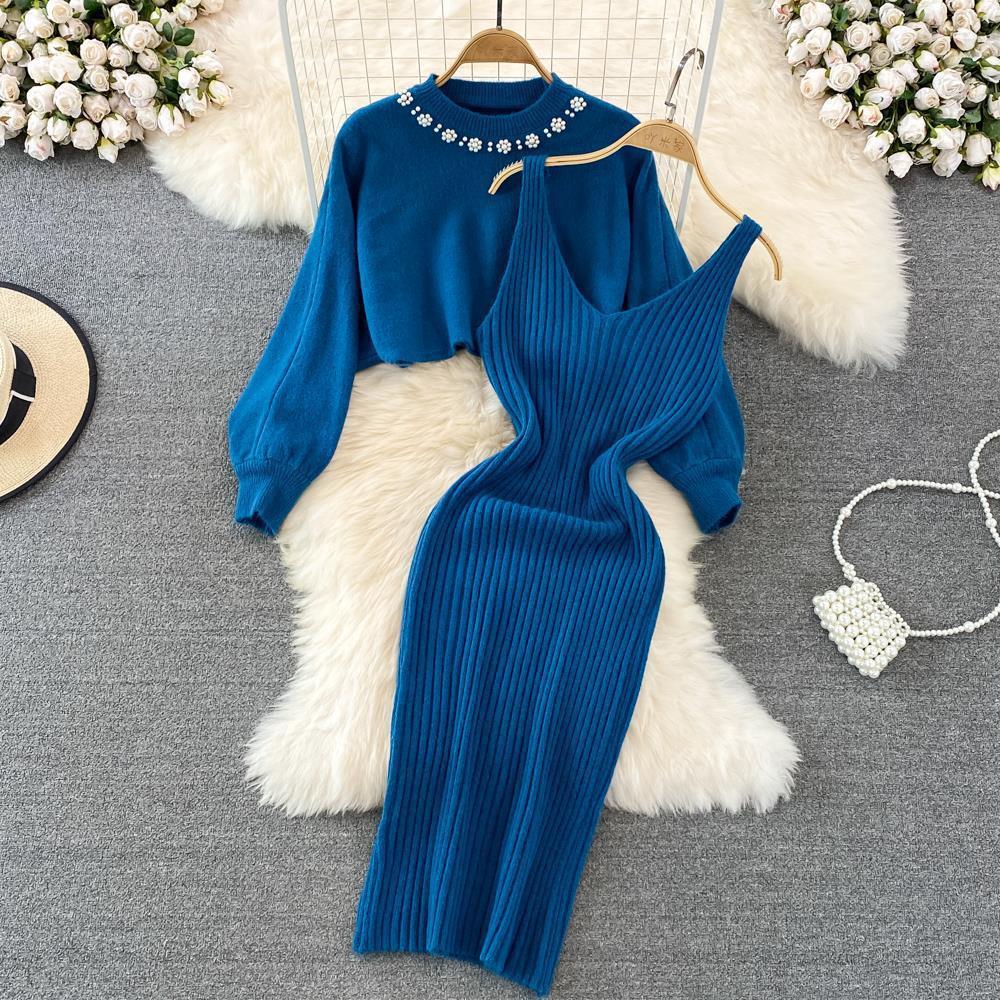 Robe Tricotée Élégante pour Femmes avec Décolleté en V et Manches Bouffantes Chic & Stil