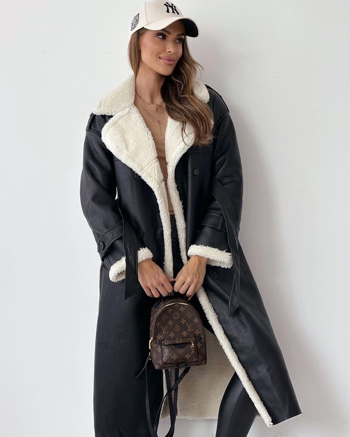 Trendy and comfortable teddy coat for women Amarae