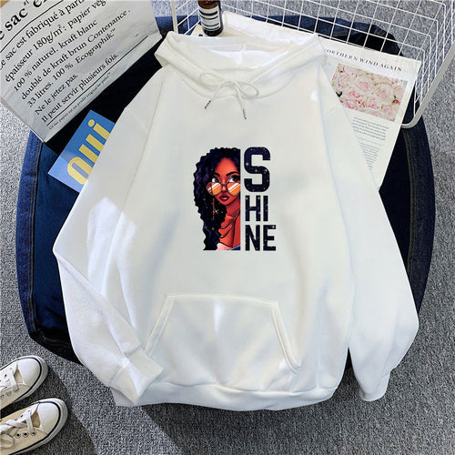Women's hoodie with creative female design Chic & Stil