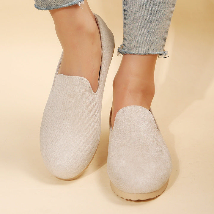 Women Slip-On Casual Slippers with Comfortable Footbed Lune London