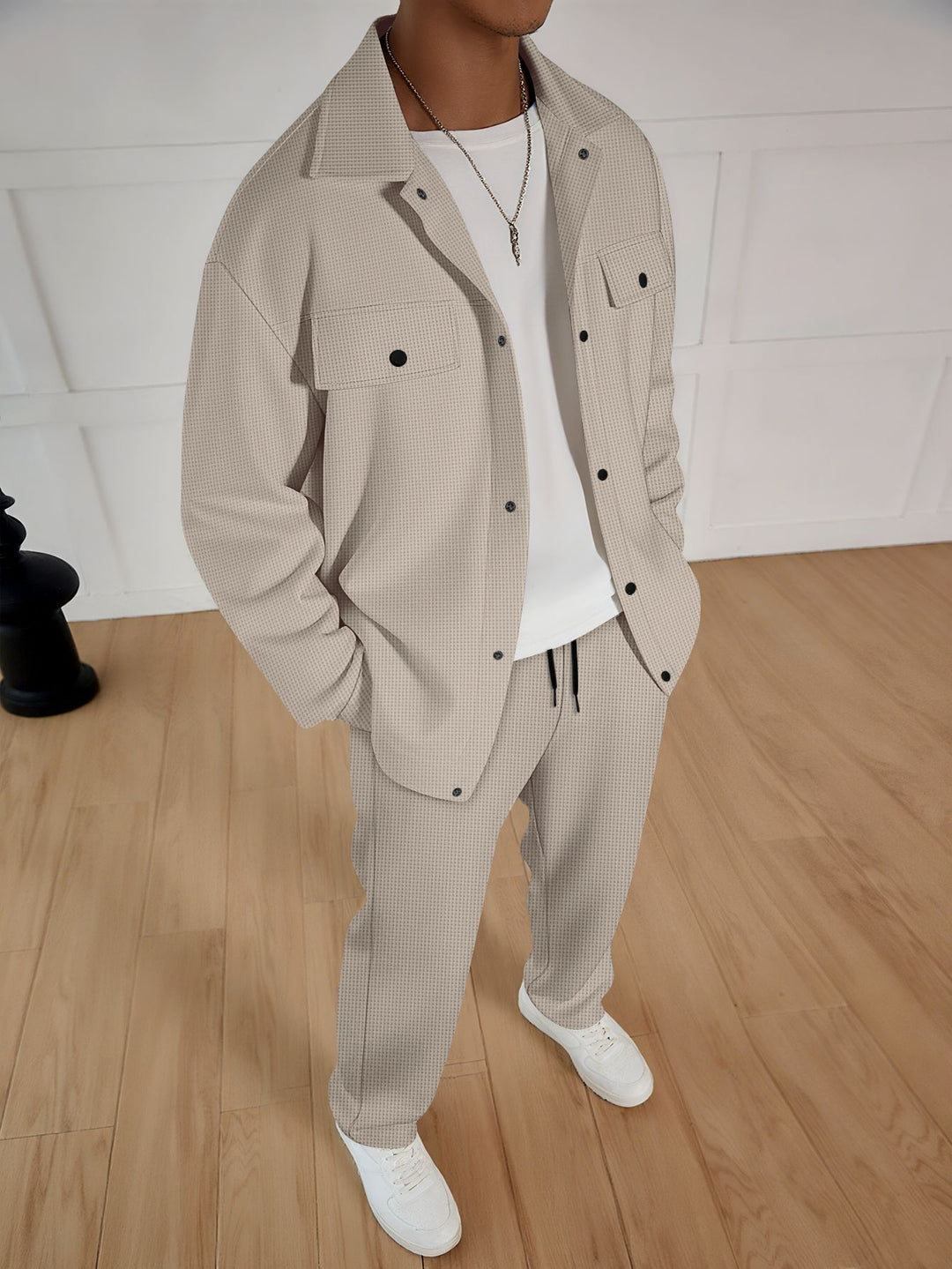 Elegant leisure suit for men with textured jacket and comfortable pants Amarae