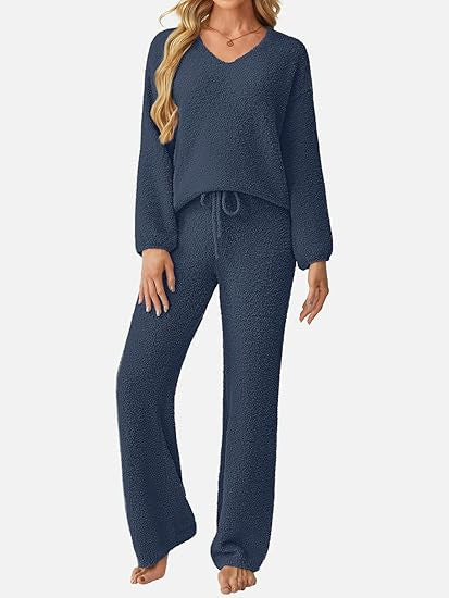 Ensemble de détente pour femmes en matériau légèrement texturé Chic & Stil