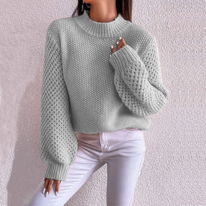 Oversized cozy pullover for women with structured pattern and turtleneck Lune London