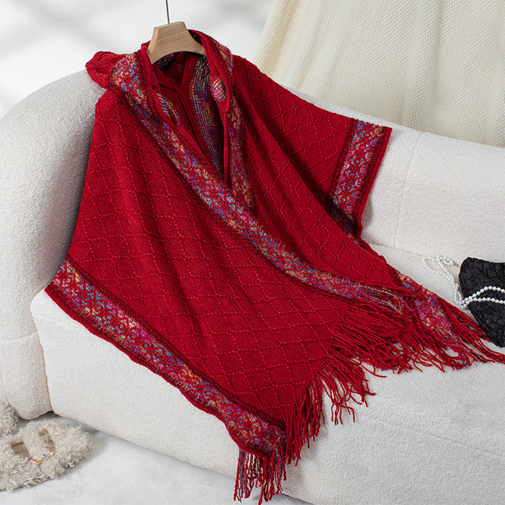 Elegant poncho for ladies with high-quality structured design and fringes Lune London