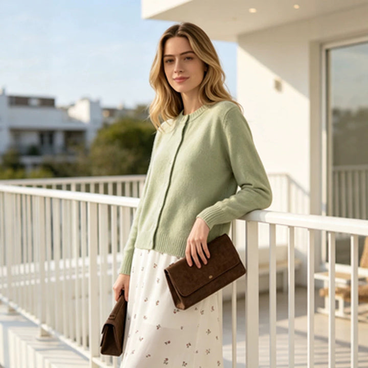 Women's fine-knit cardigan with round neck, continuous button placket & ribbed cuffs Amarae