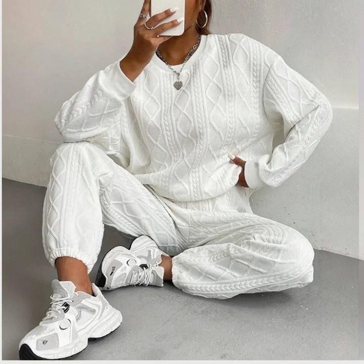 Ensemble de tricot pour femmes avec motif en cable Chic & Stil