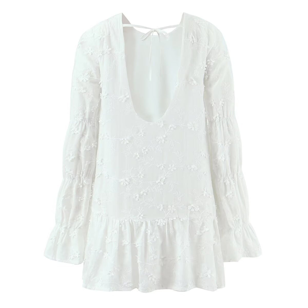 Airy summer dress for women with floral embroidery design and voluminous sleeves Lune London