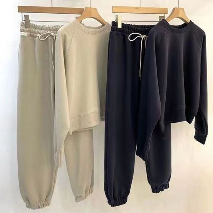 Women's Active Leisure Set with Elastic Waistband and Casual Cut Chic & Stil