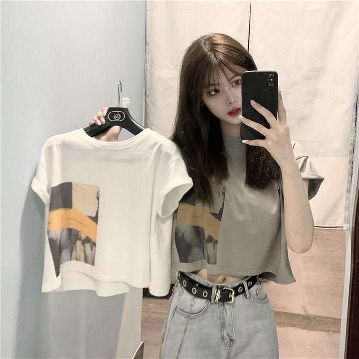 Women’s Crop T-Shirt with Creative Graphic Print Lune London
