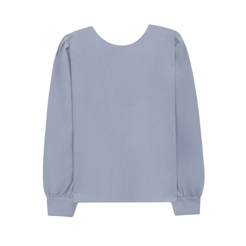 Women's blouse with puff sleeves and versatile cut