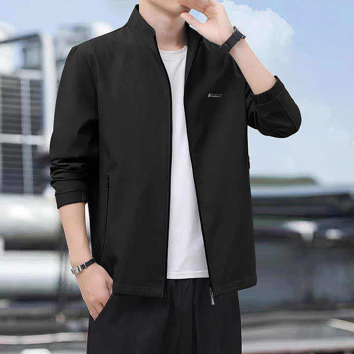 Men's Lightweight Everyday Softshell Jacket with Stand-Up Collar, Wind-Resistant Membrane and Zipper Pockets Amarae