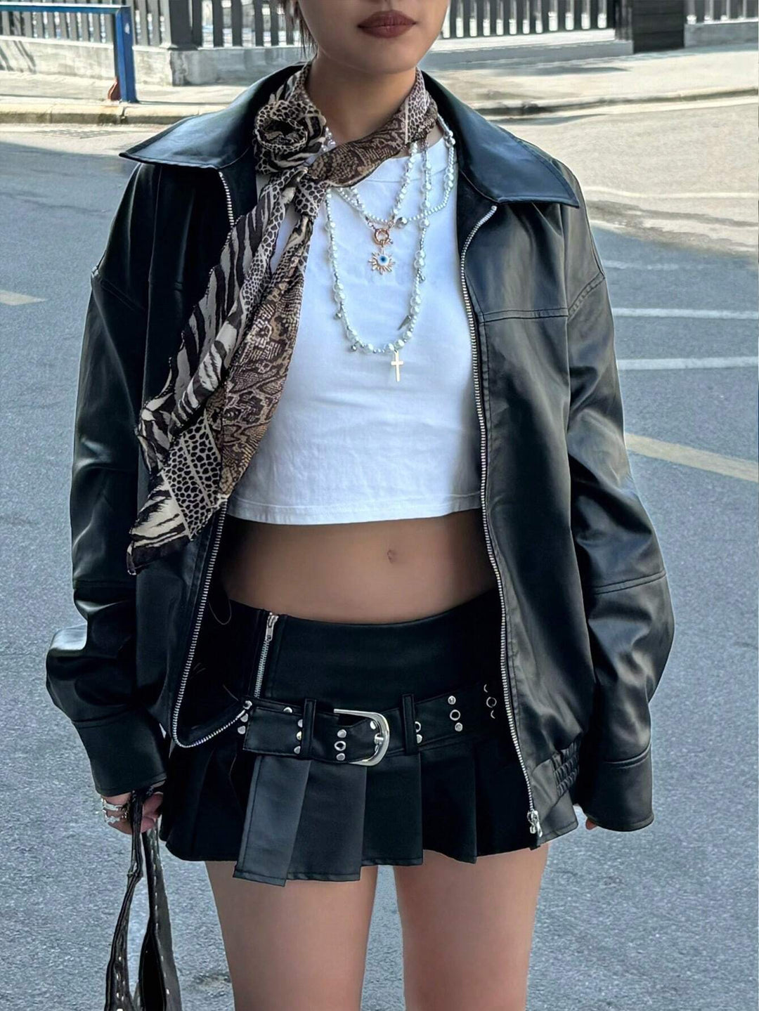 Fashionable leather jacket for women in a trendy oversized Lune London