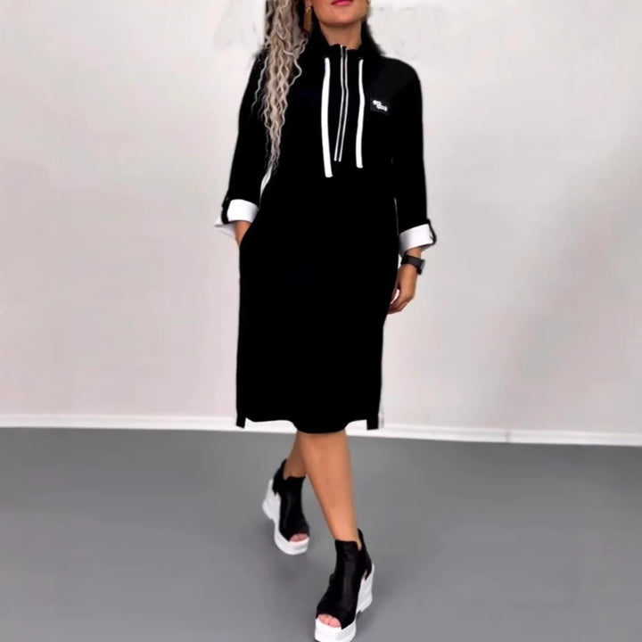 Robe sweat femme avec poches latérales et contraste de couleurs tendance Chic & Stil